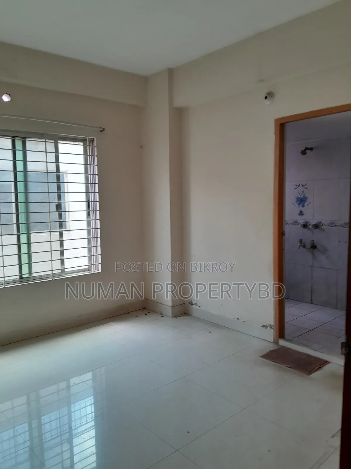 3-bedroom Apartment in Numan Property Bd, Basundhara for rent