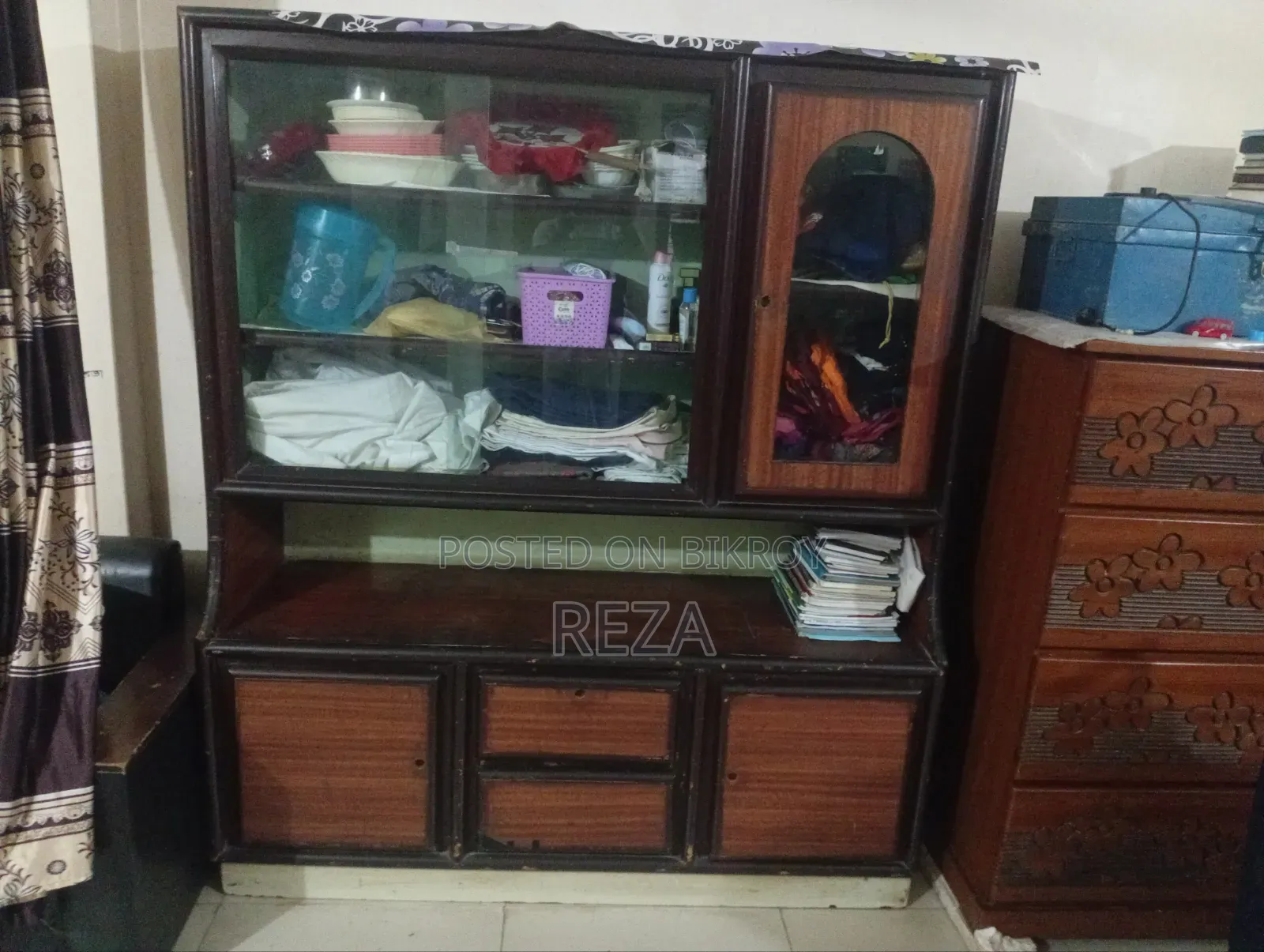 Showcase for Sale