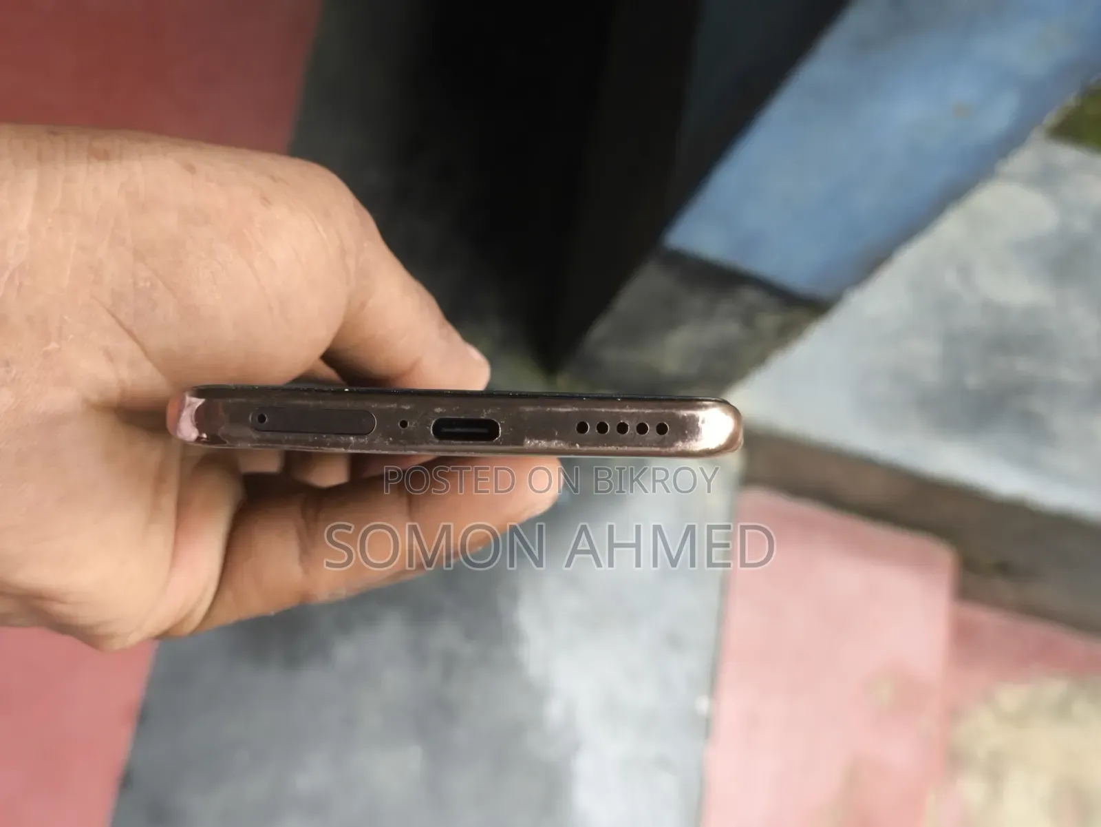 Vivo V40e 256 GB Bronze