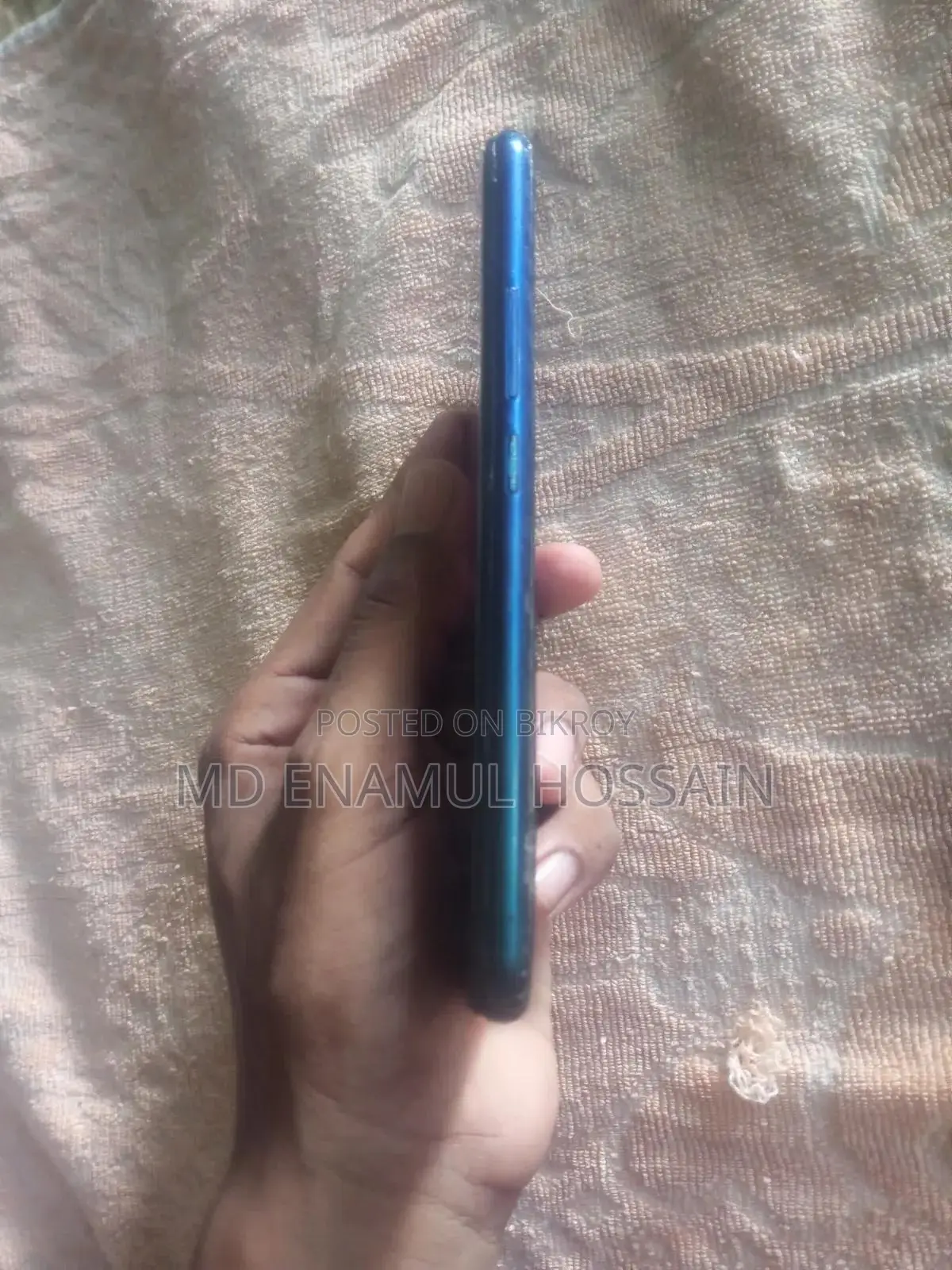 Vivo Y17 64 GB Blue