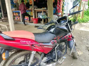 হিরো গ্ল্যামার ২০১৩ লাল