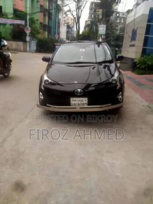 টয়োটা প্রিয়াস ২০১৮ ব্ল্যাক