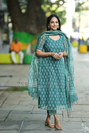 রেডিমেড থ্রি পিস