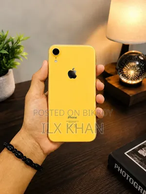 Apple iPhone XR 64 GB Yellow