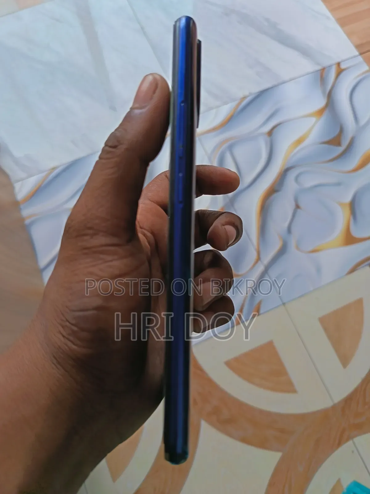 রিয়েলমি সি১৭ ১২৮ জিবি ব্লু