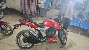 টিভিএস আপাচি ১৬০ ৪ভি ২০২০ লাল