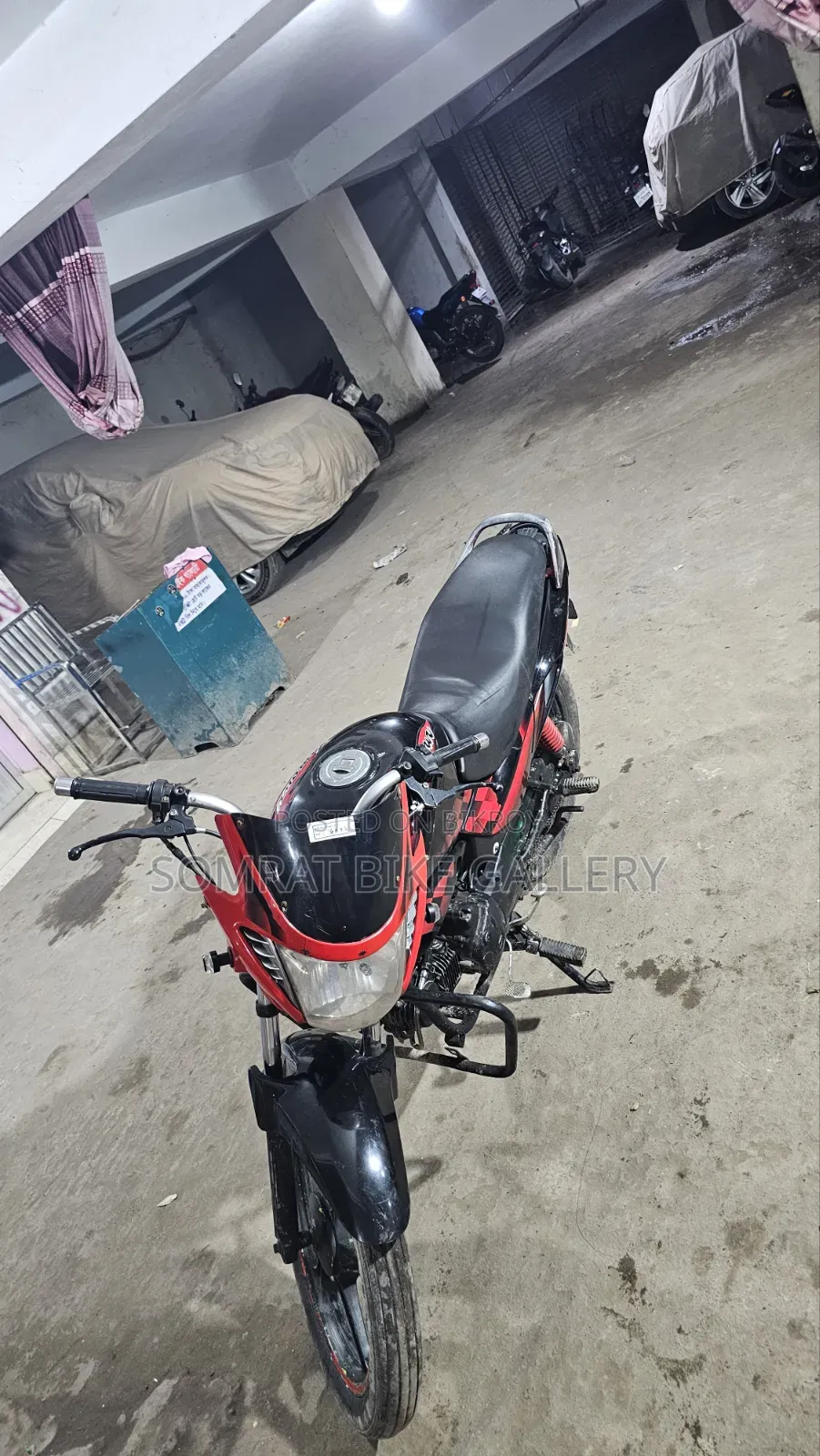 হিরো গ্ল্যামার ২০০৮ কালো
