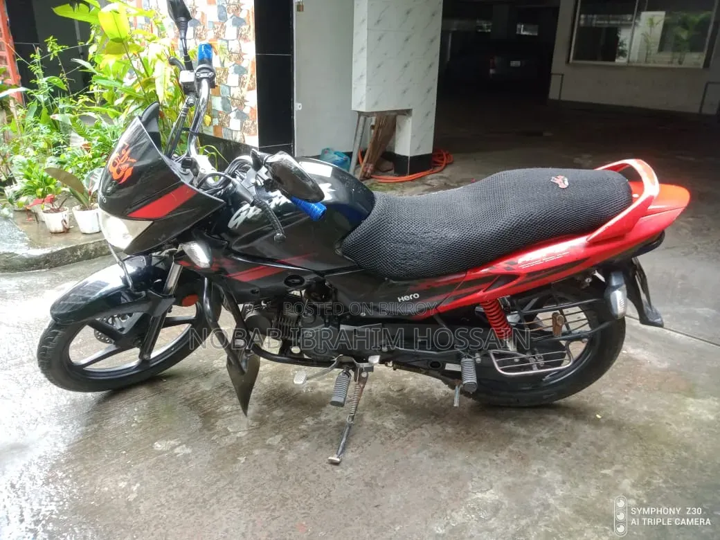 Hero Glamour BS3 2015 Red