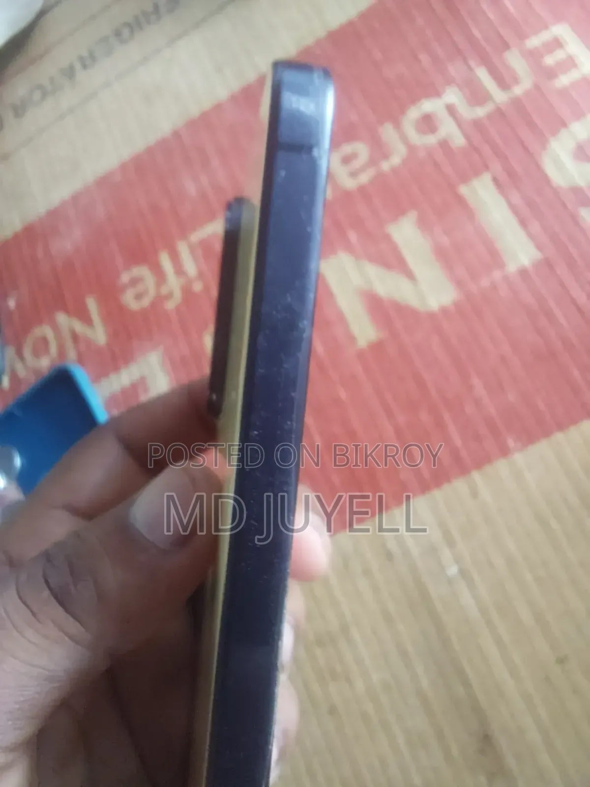 Vivo X200 FE 256 GB Gold