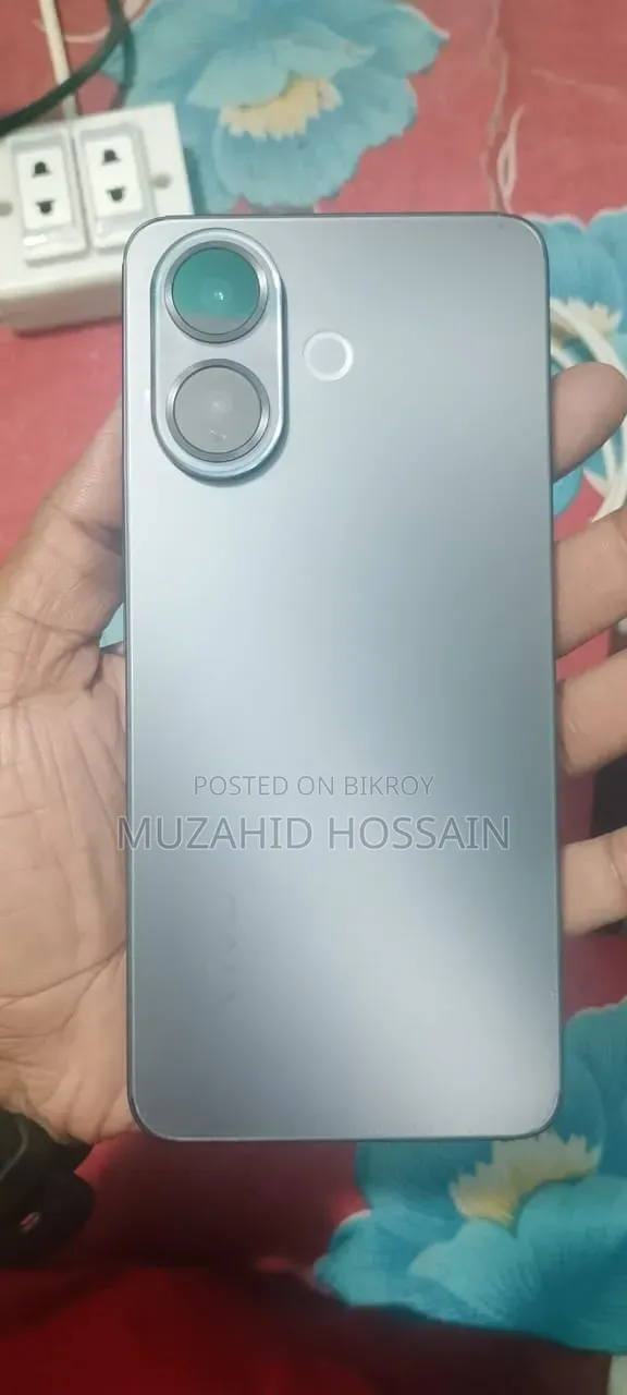 নতুন ভিভো ভি৬০ লাইট ৪জি ২৫৬ জিবি ব্ল্যাক
