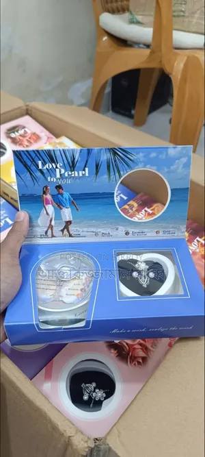 লাভ পার্ল নেকলেস