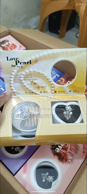 লাভ পার্ল নেকলেস