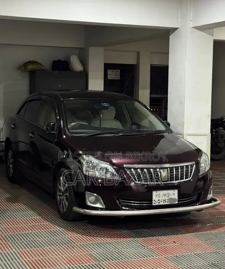 Toyota Premio 1.5 Front-Wheel Drive 2015 Maroon