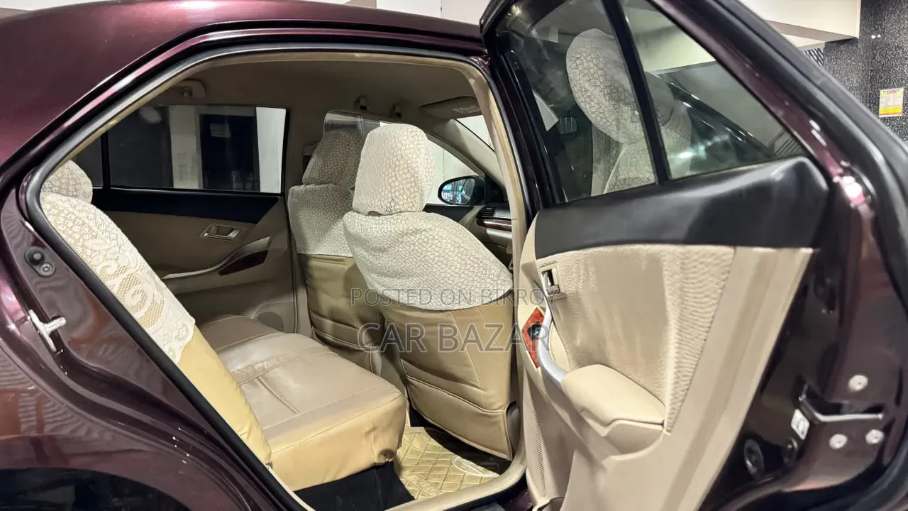 Toyota Premio 1.5 Front-Wheel Drive 2015 Maroon