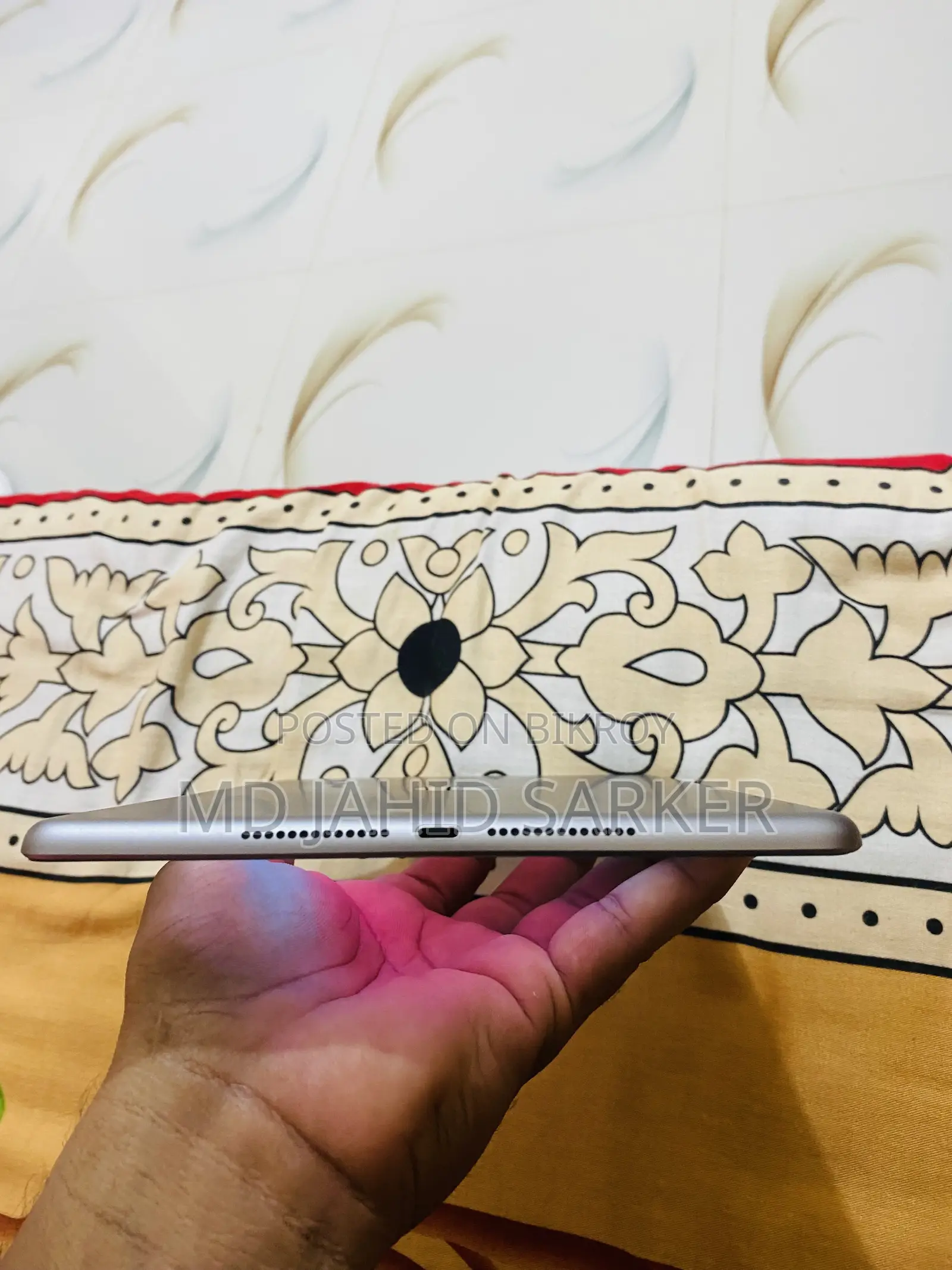 অ্যাপল আইপ্যাড ৯.৭ ৩২ জিবি রূপালী