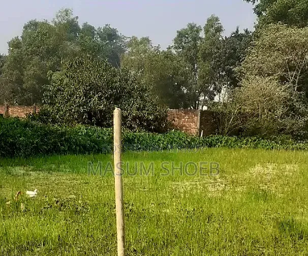 জমি বিক্রয় হইবে।