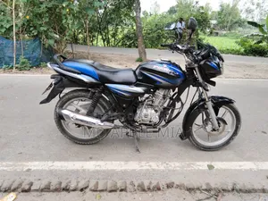 Bajaj Discover 125 2017 Green