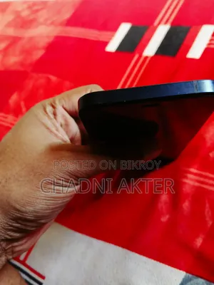 অ্যাপল আইফোন ১২ ৬৪ জিবি ব্ল্যাক