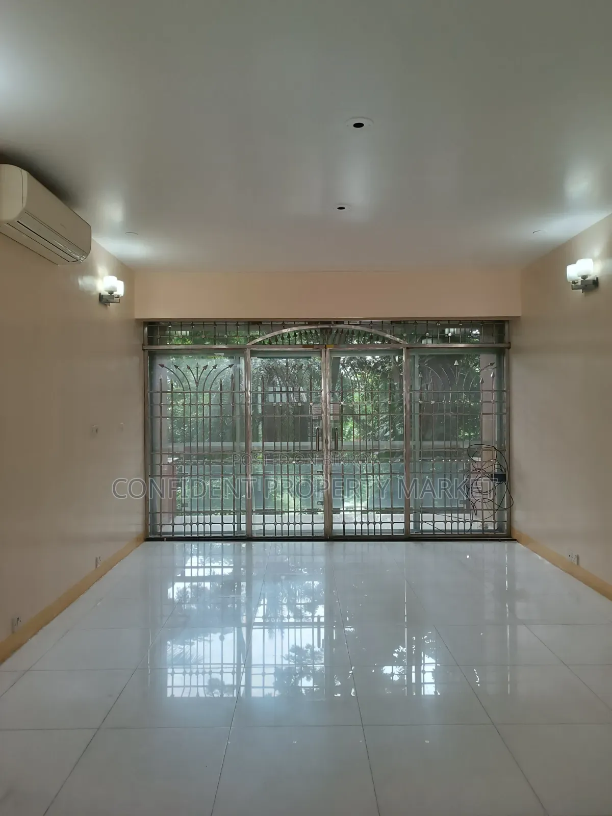 Furnished 4-Bedroom Apartment in Baridhara for Rent