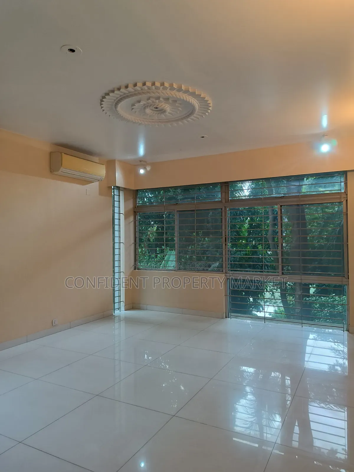 Furnished 4-Bedroom Apartment in Baridhara for Rent