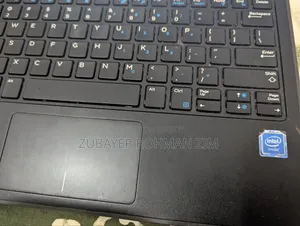 Laptop Dell Latitude 3190 4GB AMD Ryzen 5 SSD 128GB