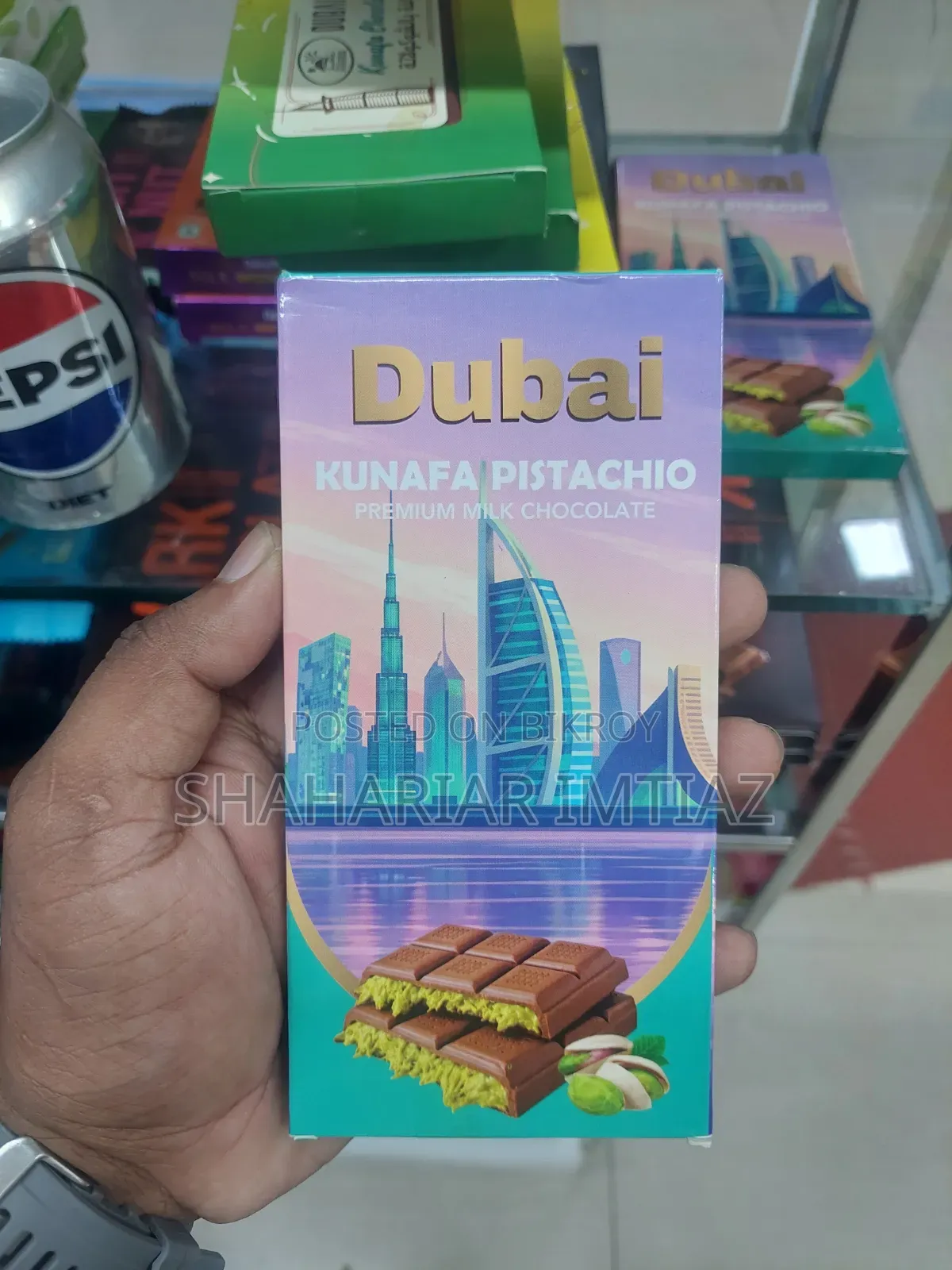 Pistachio Dubai Kunafa Chocolate