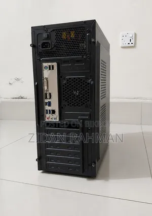 Desktop Computer 8GB Intel Core I7 HDD+SSD 1T