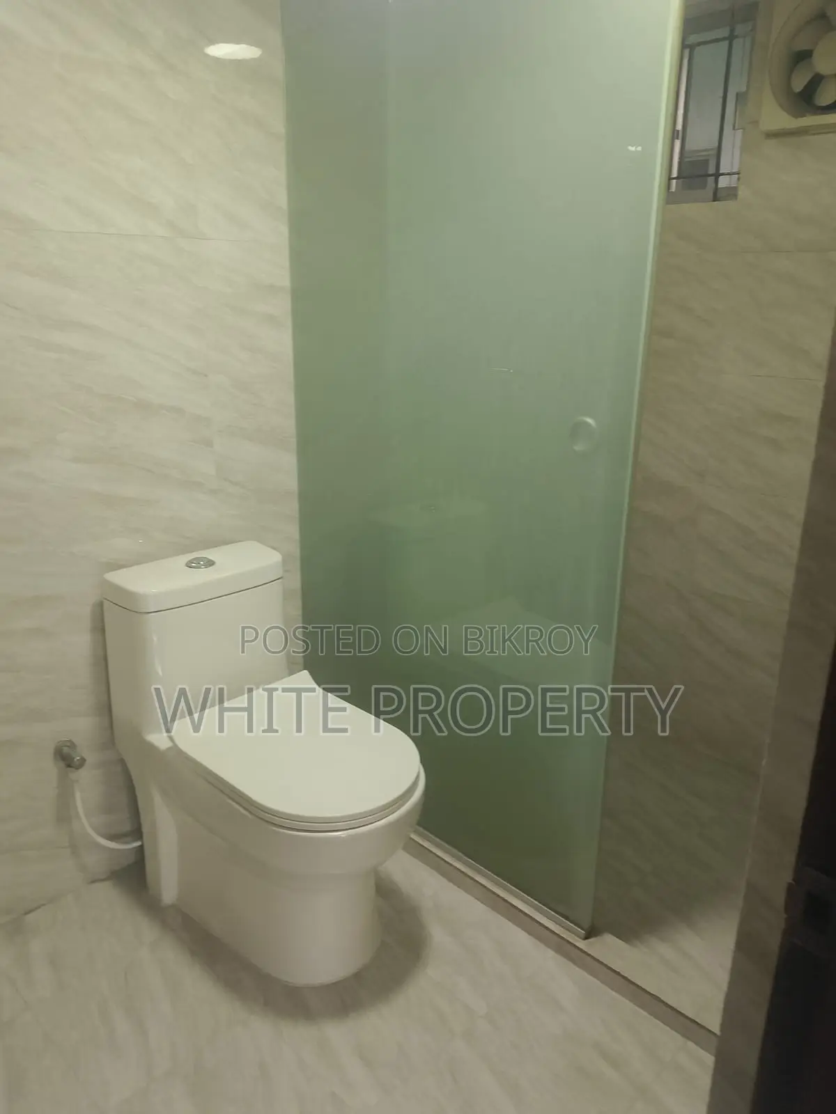3bdrm Apartment in White Property, Mohammadpur for Sale