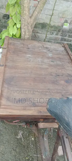 ভ্যান গাড়ি বিক্রি করতে চাই