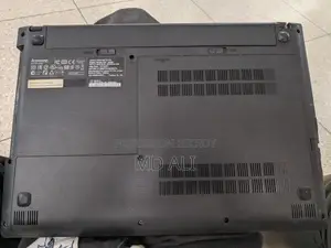 Laptop Lenovo IdeaPad Z410 4GB Intel Core i5 HDD 1T