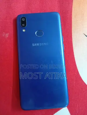 Samsung A10 32 GB Blue