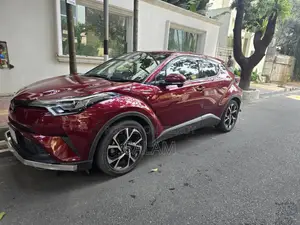 Toyota C-HR 2018 Red