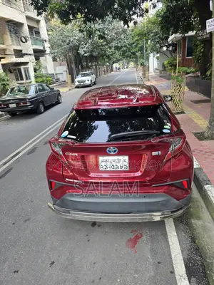 Toyota C-HR 2018 Red