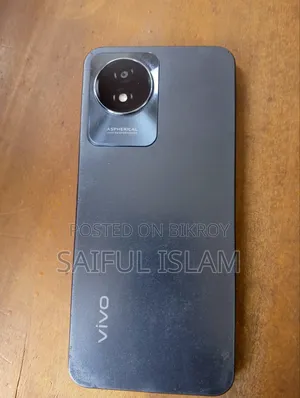 Vivo 8 GB Gold