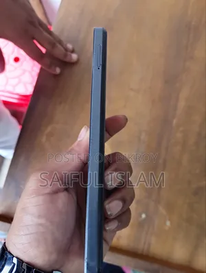 Vivo 8 GB Gold