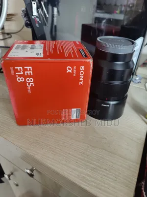 সনি ৮৫মিমি ১.৮ লেন্স