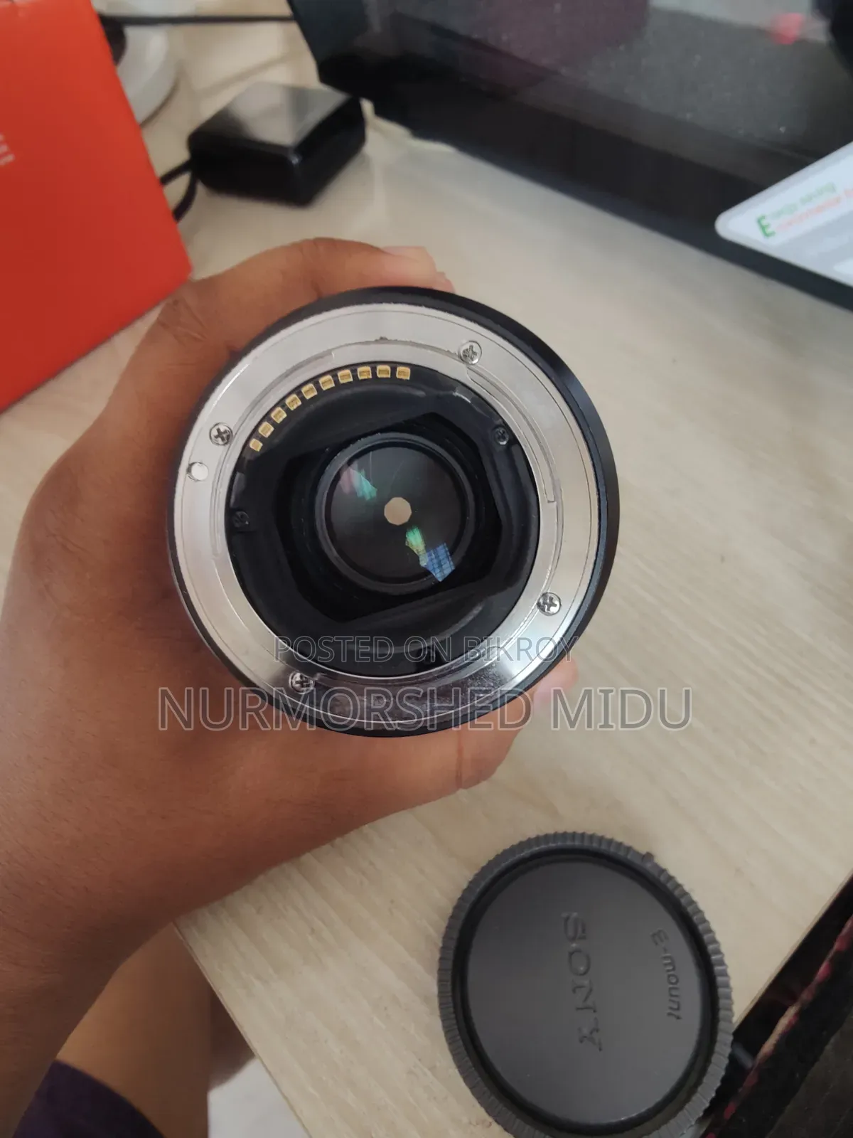Sony 85mm 1.8 Lens