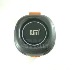 HM-805 পোর্টেবল ওয়্যারলেস ব্লুটুথ ওয়াটারপ্রুফ স্প্ল্যাশ-প্রুফ স্পিকার