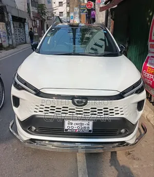 টয়োটা করোল্লা ক্রস এলই ২০২৬ পার্ল