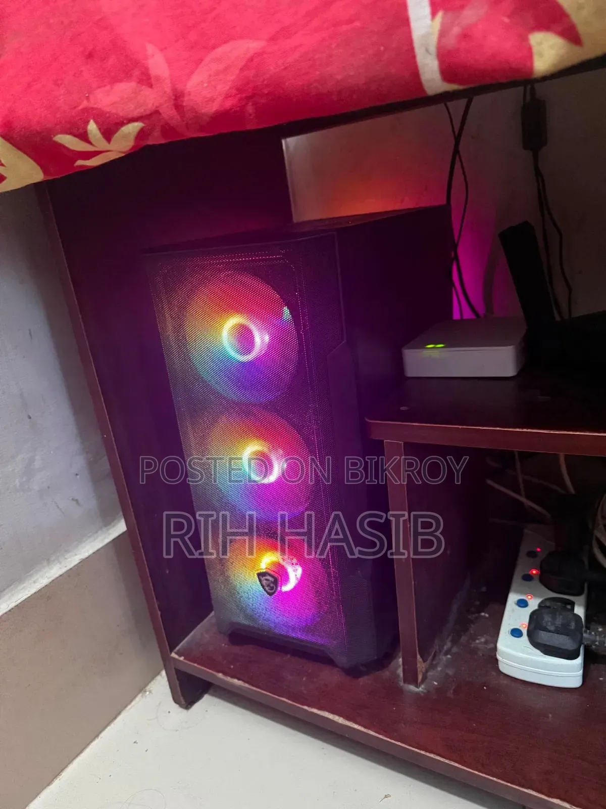 Desktop Computer MSI Model 16GB AMD Ryzen 5 SSD 500GB
