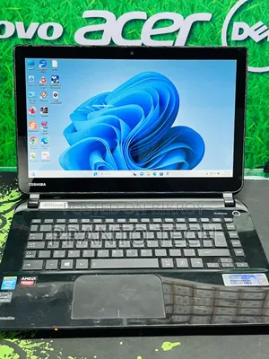 Laptop Toshiba Satellite L40 8GB Intel Core i5 SSD 256GB