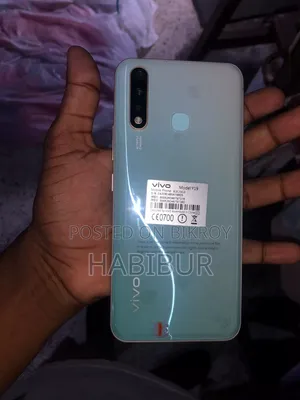 Vivo Y19 128 GB White
