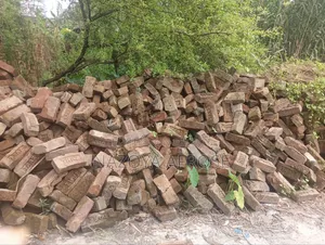২নং ইট বিক্রয়ের জন্য