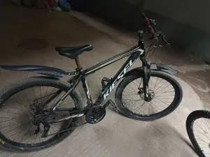 এই সাইকেলটা বিক্রি হবে