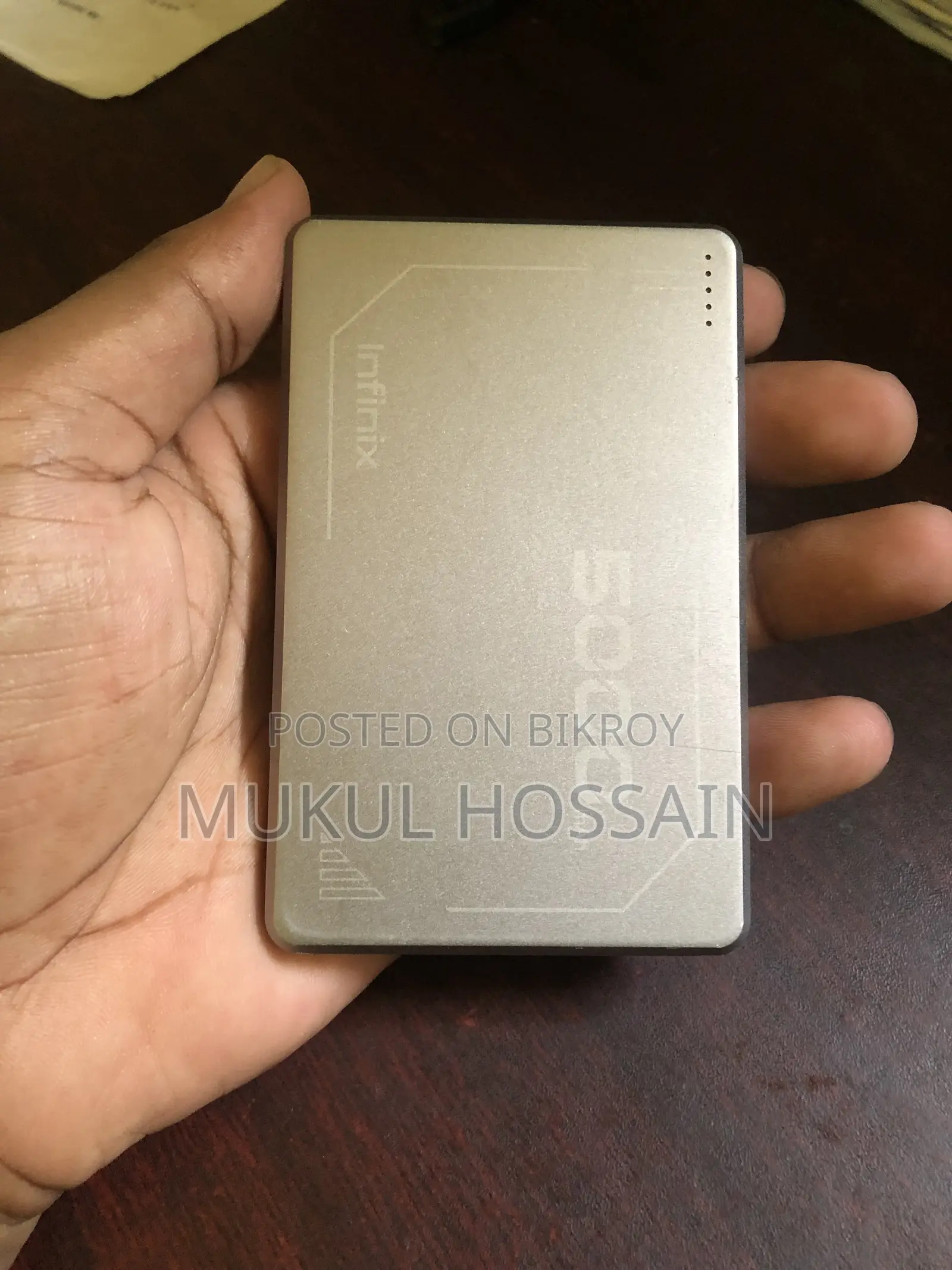 ওয়্যারলেস পাওয়ার ব্যাংক