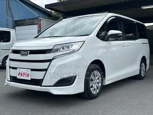 Toyota Noah 2021 Pearl