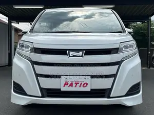 Toyota Noah 2021 Pearl