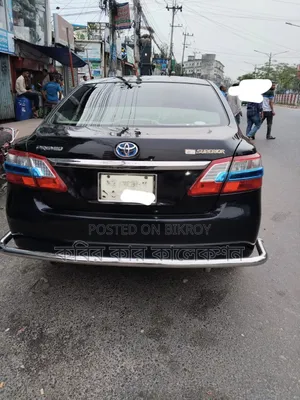 টয়োটা প্রিমিও ২০১১ কালো