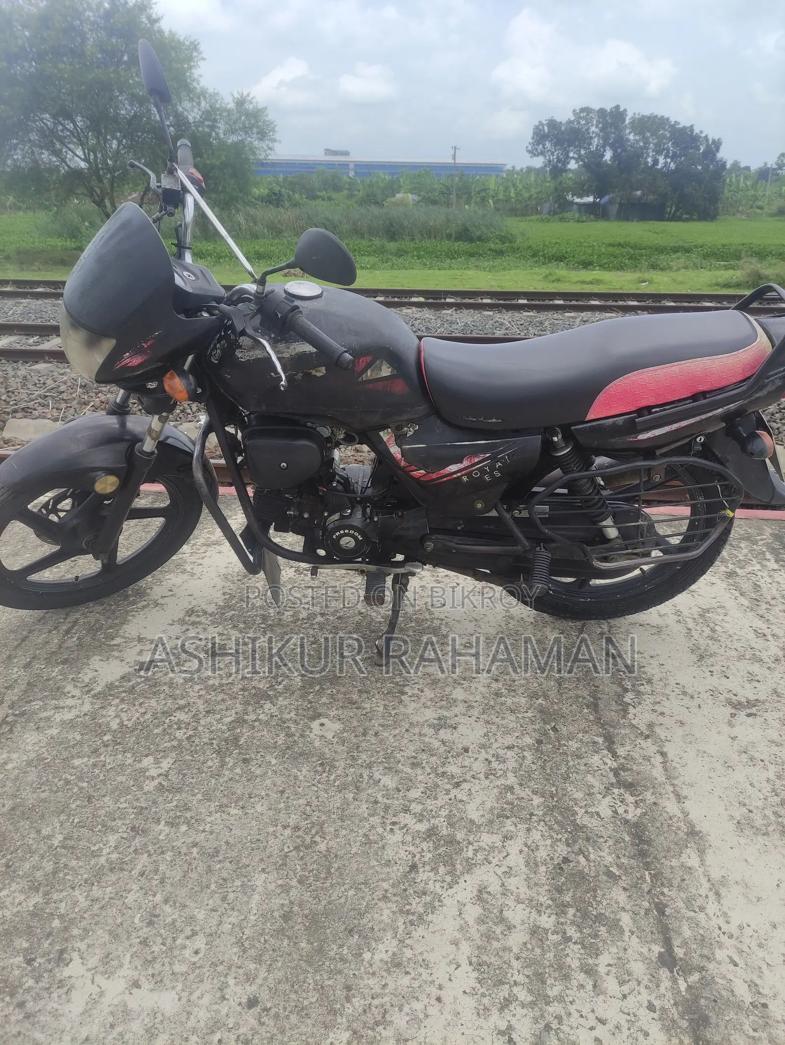 এলএমএল ফ্রিডম এলএস ২০০৮ কালো