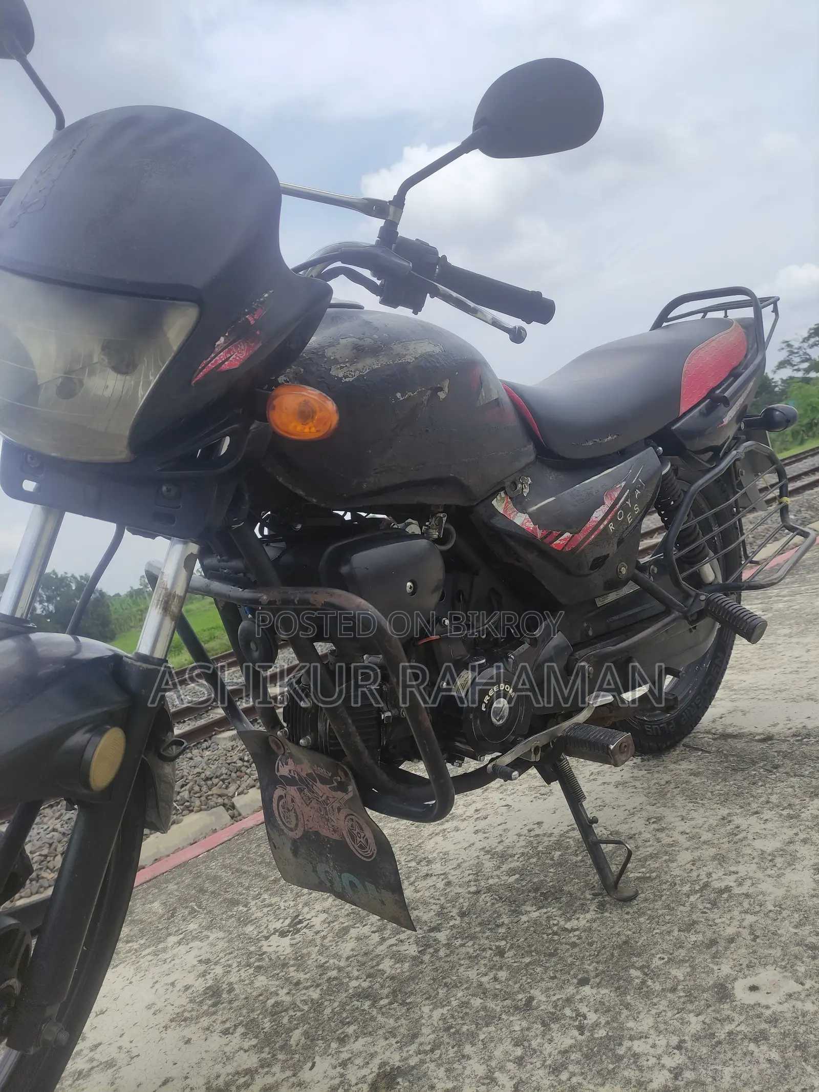 এলএমএল ফ্রিডম এলএস ২০০৮ কালো